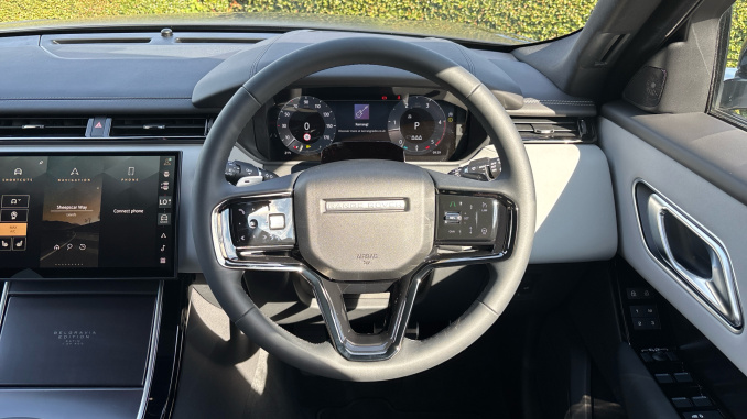 Land Rover Range Rover Velar 3.0 D300 MHEV Belgravia Edition Satin 5dr Auto Diesel Estate - Image 15